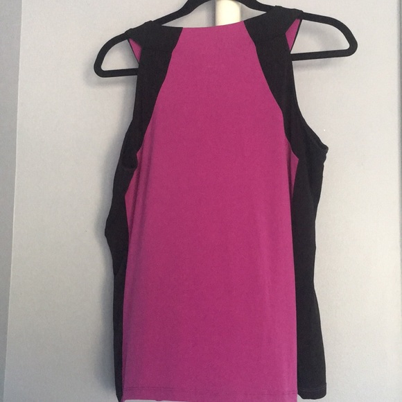 Beautiful top. - Picture 3 of 3